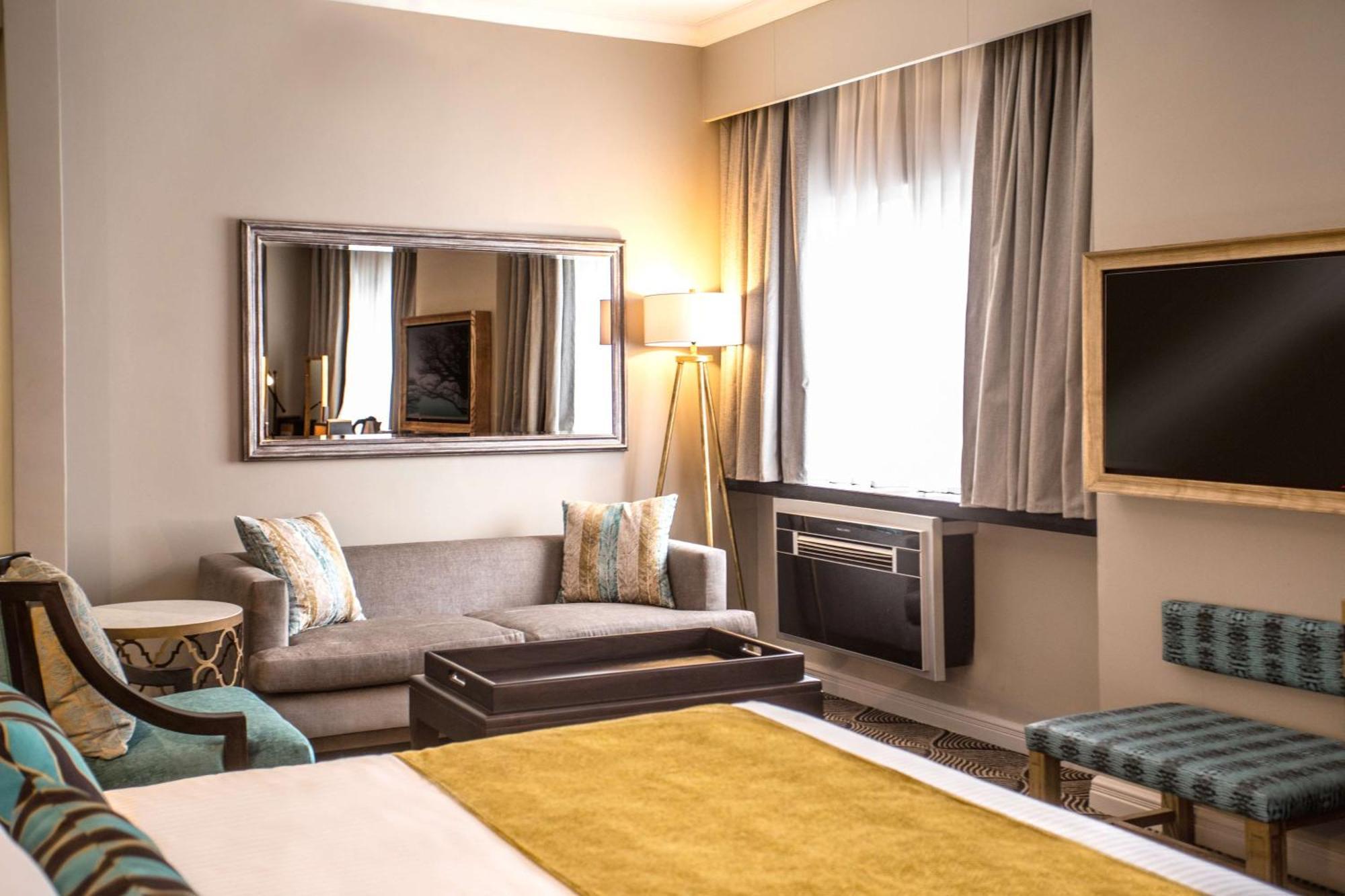 Southern Sun Ridgeway Lusaka Bagian luar foto