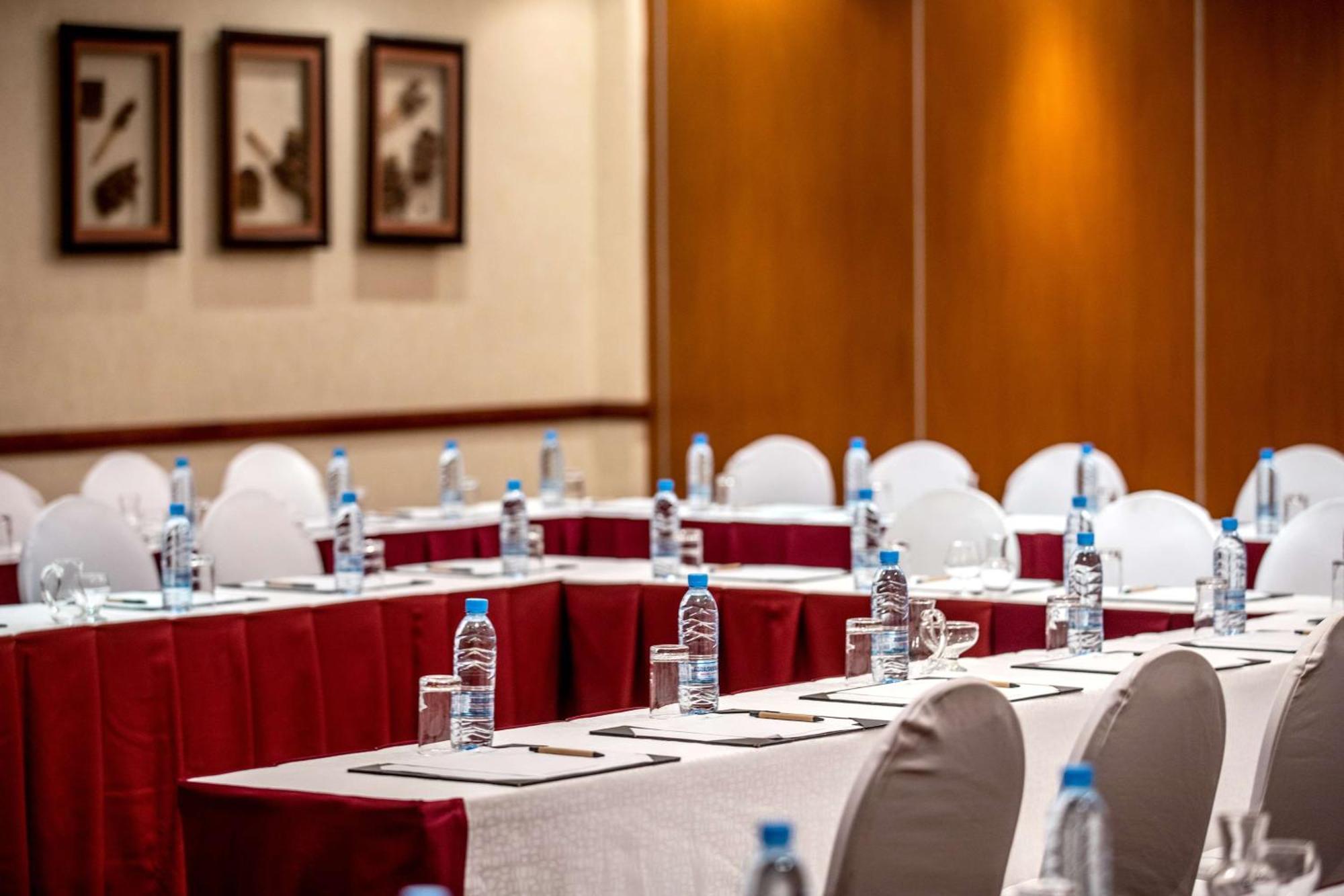 Southern Sun Ridgeway Lusaka Bagian luar foto