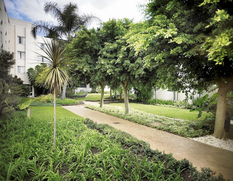 Southern Sun Ridgeway Lusaka Bagian luar foto